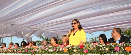 400 parejas se juran amor y respeto en Bodas Ya