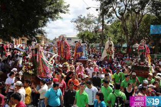 Católicos se desbordan en cierre de fiestas de San Sebastián
