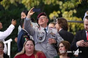 Toma de posesión del cargo de Comandante en Jefe del Ejército de Nicaragua