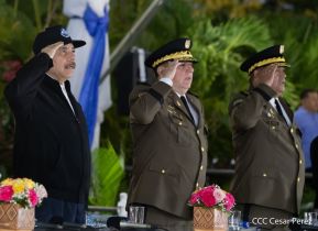 Toma de posesión del cargo de Comandante en Jefe del Ejército de Nicaragua