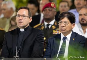 Toma de posesión del cargo de Comandante en Jefe del Ejército de Nicaragua