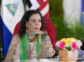 Toma de posesión del cargo de Comandante en Jefe del Ejército de Nicaragua