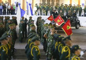 Toma de posesión del cargo de Comandante en Jefe del Ejército de Nicaragua