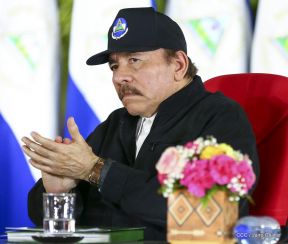 Toma de posesión del cargo de Comandante en Jefe del Ejército de Nicaragua