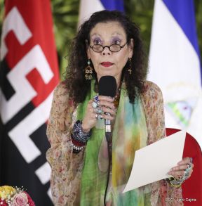 Toma de posesión del cargo de Comandante en Jefe del Ejército de Nicaragua