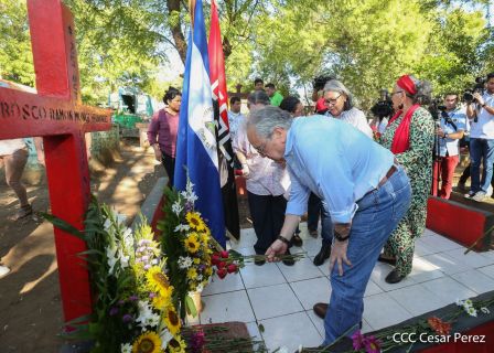 Homenaje a Héroes y Mártires de la gesta de Los Sabogales en Monimbó