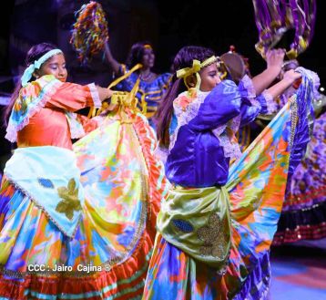 Desborde de Amor en  homenaje a los héroes y mártires de Los Sabogales