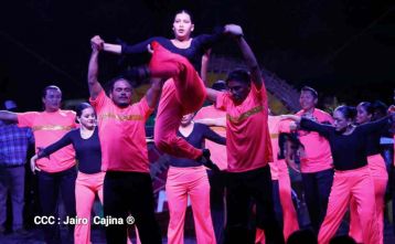 Desborde de Amor en  homenaje a los héroes y mártires de Los Sabogales