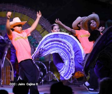 Desborde de Amor en  homenaje a los héroes y mártires de Los Sabogales