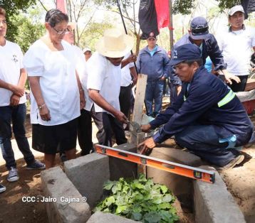 Desborde de Amor en  homenaje a los héroes y mártires de Los Sabogales