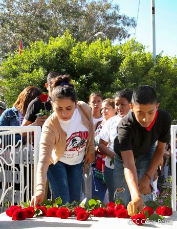 Desborde de Amor en  homenaje a los héroes y mártires de Los Sabogales