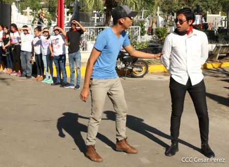 Desborde de Amor en  homenaje a los héroes y mártires de Los Sabogales