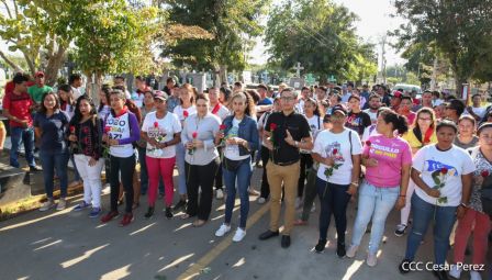 Desborde de Amor en  homenaje a los héroes y mártires de Los Sabogales
