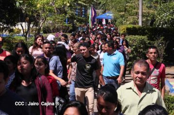 Desborde de Amor en  homenaje a los héroes y mártires de Los Sabogales