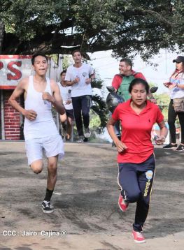 Desborde de Amor en  homenaje a los héroes y mártires de Los Sabogales