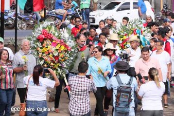 Desborde de Amor en  homenaje a los héroes y mártires de Los Sabogales