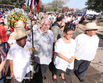 Desborde de Amor en  homenaje a los héroes y mártires de Los Sabogales