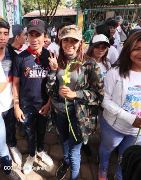 Desborde de Amor en  homenaje a los héroes y mártires de Los Sabogales