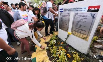 Desborde de Amor en  homenaje a los héroes y mártires de Los Sabogales