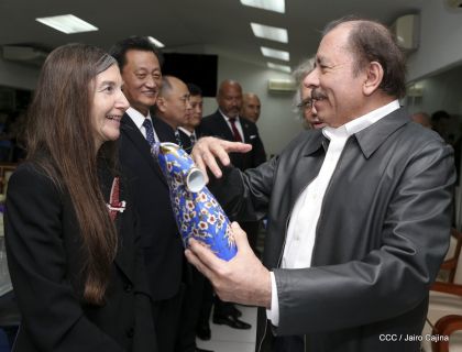  Cinco nuevos embajadores concurrentes presentan cartas credenciales