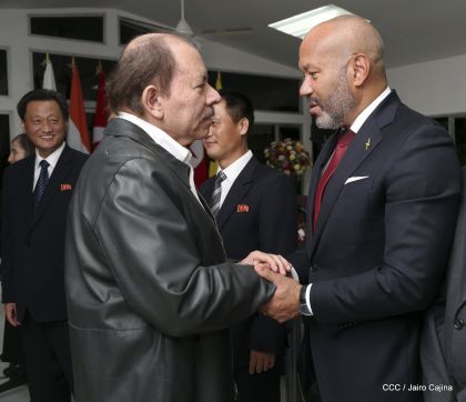  Cinco nuevos embajadores concurrentes presentan cartas credenciales