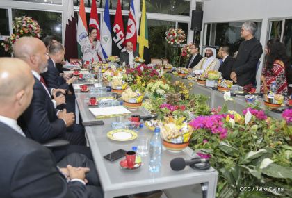  Cinco nuevos embajadores concurrentes presentan cartas credenciales