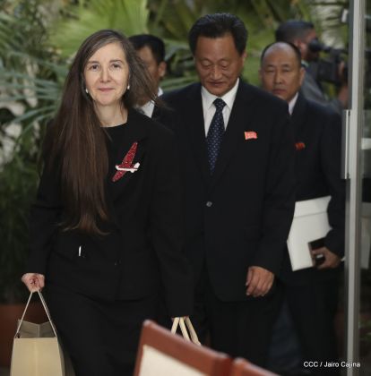  Cinco nuevos embajadores concurrentes presentan cartas credenciales