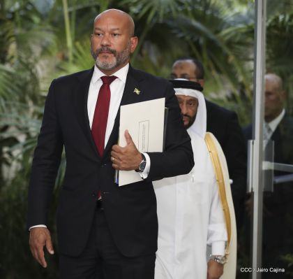  Cinco nuevos embajadores concurrentes presentan cartas credenciales