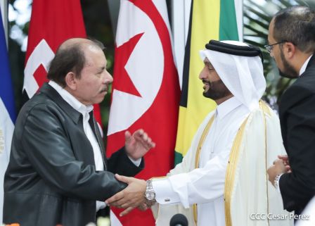  Cinco nuevos embajadores concurrentes presentan cartas credenciales