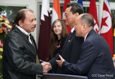  Cinco nuevos embajadores concurrentes presentan cartas credenciales