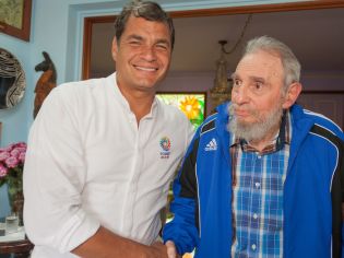 Daniel y Rosario sostienen fraternal encuentro con Fidel en Cuba