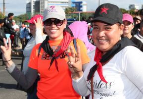  Caminata "¡Mujeres Valientes, Mujeres Victoriosas!"