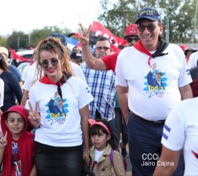  Caminata "¡Mujeres Valientes, Mujeres Victoriosas!"