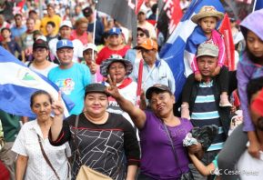  Caminata "¡Mujeres Valientes, Mujeres Victoriosas!"
