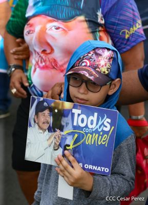  Caminata "¡Mujeres Valientes, Mujeres Victoriosas!"