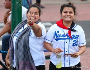  Caminata "¡Mujeres Valientes, Mujeres Victoriosas!"