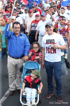  Caminata "¡Mujeres Valientes, Mujeres Victoriosas!"