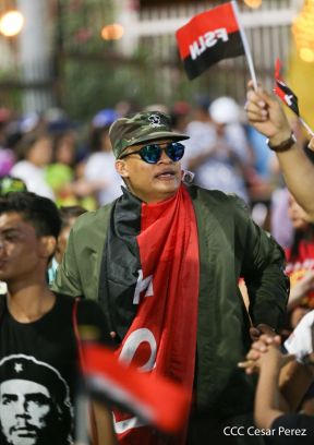  Caminata "¡Mujeres Valientes, Mujeres Victoriosas!"