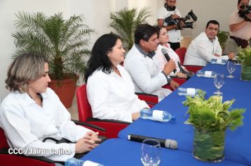 Brigada de médicos cubanos Henry Reeve: Solidaridad y Compromiso Revolucionario