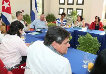Brigada de médicos cubanos Henry Reeve: Solidaridad y Compromiso Revolucionario
