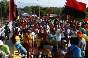 Inauguran puente "El Paso de Panaloya"