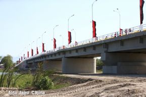 Inauguran puente "El Paso de Panaloya"