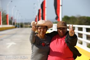 Inauguran puente "El Paso de Panaloya"