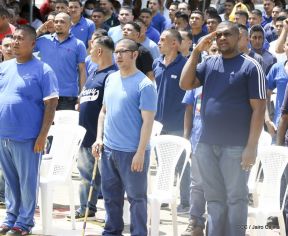 1 mil 700 reclusos recibieron el beneficio legal de convivencia familiar