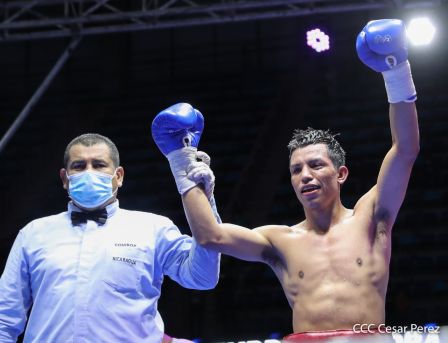 Nicaragua muestra sus puños en una noche de boxeo del bueno