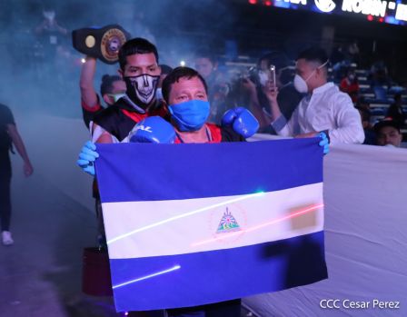 Nicaragua muestra sus puños en una noche de boxeo del bueno