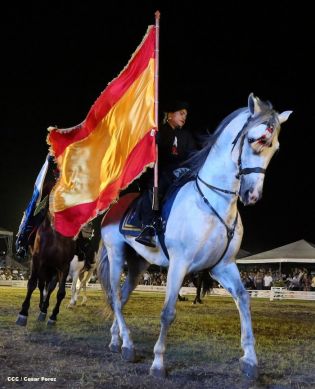 Show sinfónico ecuestre en la FERPRE 2014