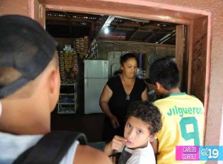 Electrificación en San Juan del Río Coco