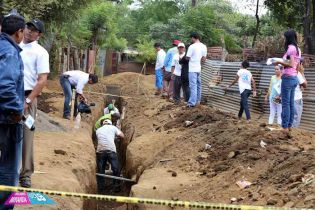 Instalación de Alcantarillado Sanitario en barrio Las Torres (Managua)
