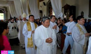 Católicos de La Concha celebran a la Virgen de Monserrat